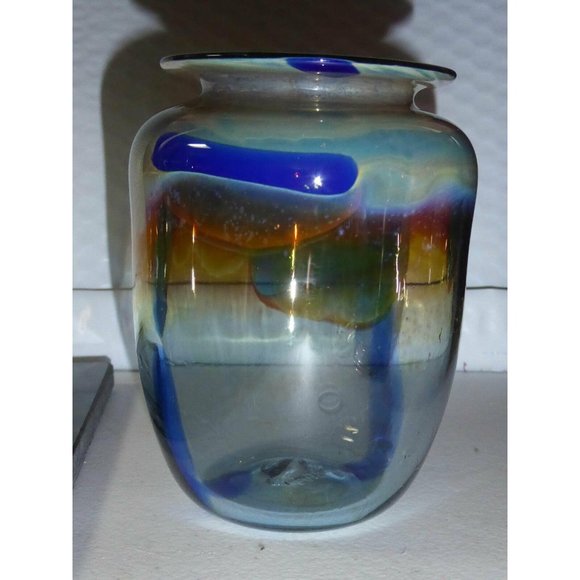 SIGNED A ALLISON Beautiful Art Glass Vase Almost 5" Tall - Picture 4 of 9